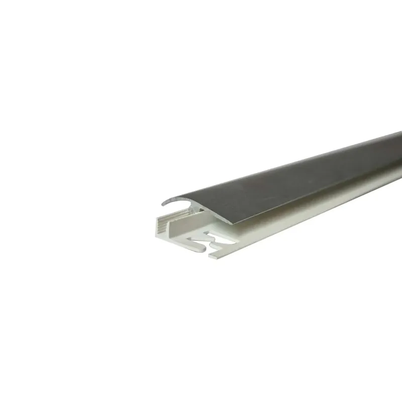Beperkte Voorraad Profilo scivolo SPC per pavimentazione Argento anodizzato 2,70 m