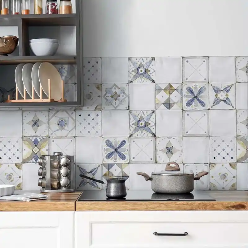 Paraschizzi Autoadesivo ignifugo Provence Tiles 300x60 cm Beperkte Voorraad