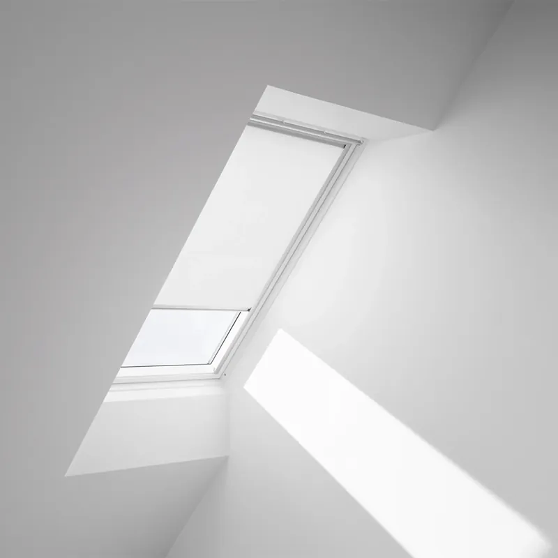 Weekendaanbieding Tenda a rullo Velux RFL F06 1028S bianco